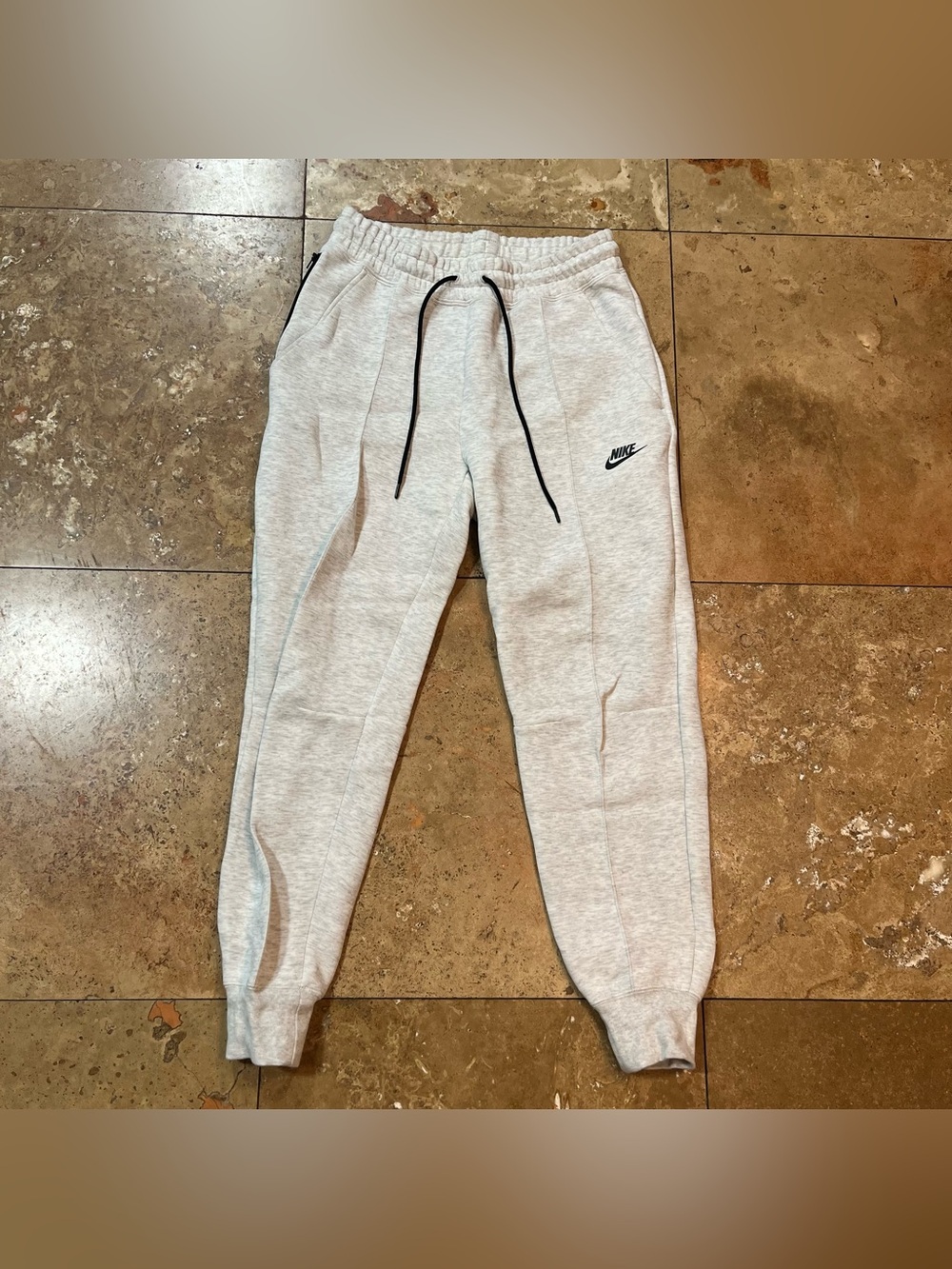 Nike Tech Fleece Women’s Sportswear Midrise Jogger Sweatpants Heather Grey Small
